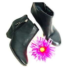 DR. SCHOLL’S-faux leather booties with side zipper